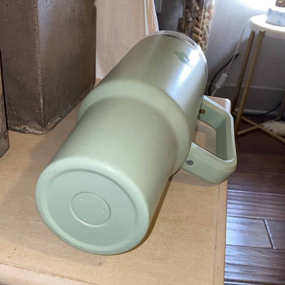 40oz tumbler insulated drink cup with handle mint green with top & clear straw - Picture 5 of 10